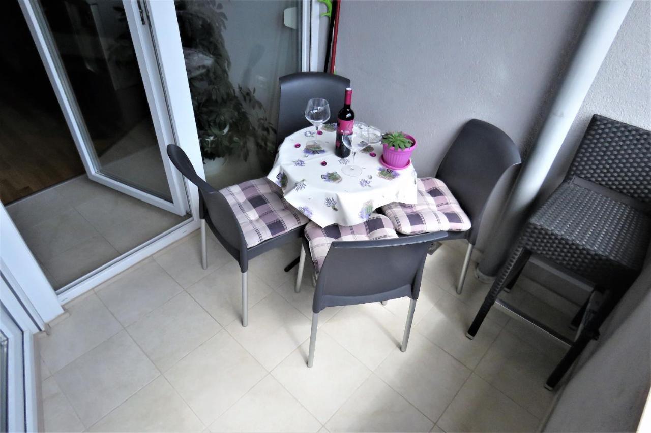 Apartment West Makarska Dış mekan fotoğraf