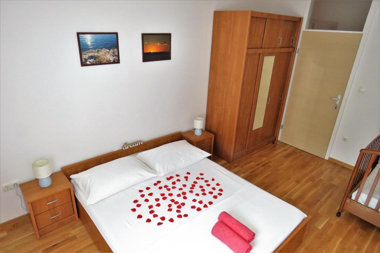 Apartment West Makarska Dış mekan fotoğraf