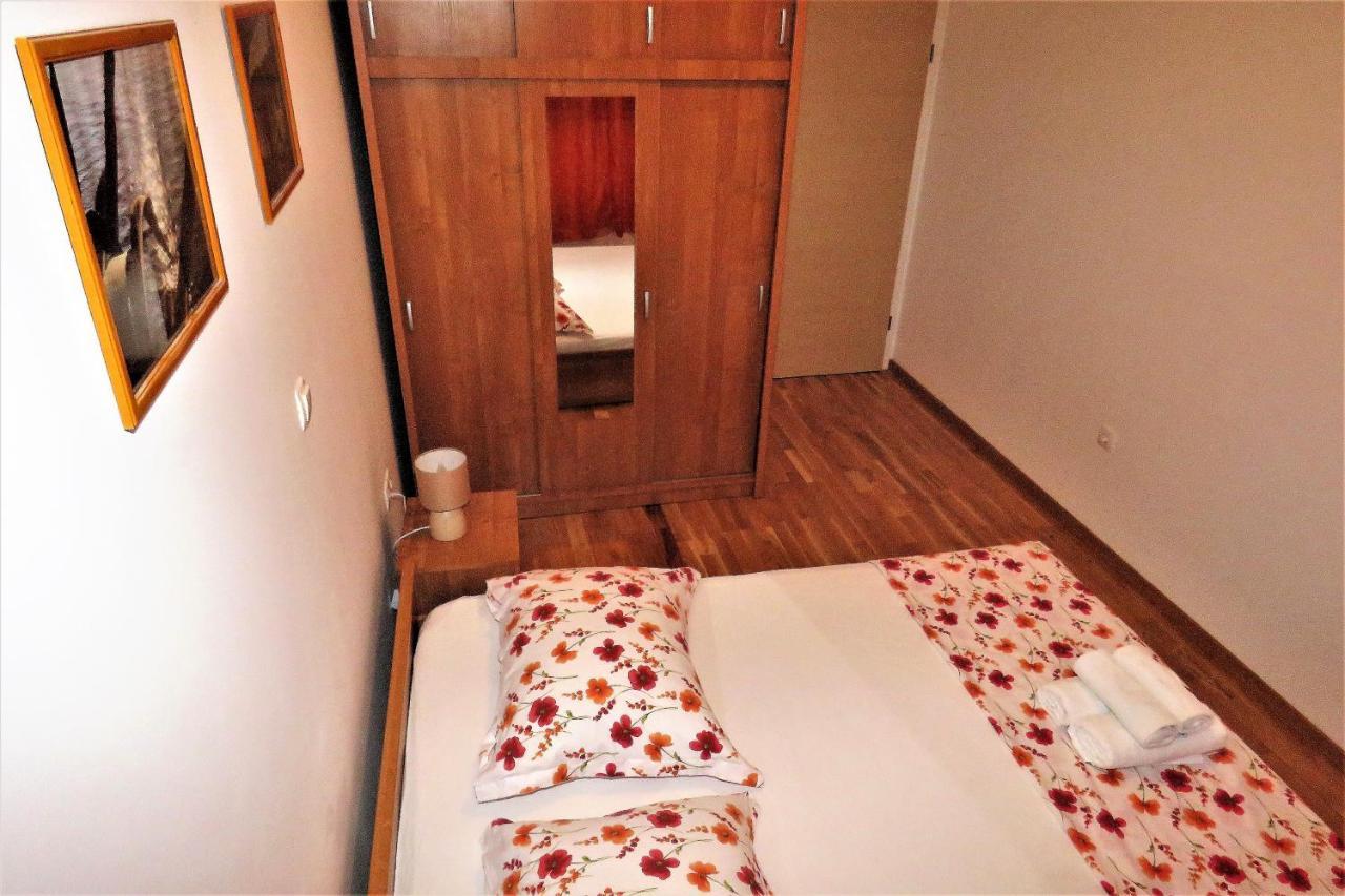 Apartment West Makarska Dış mekan fotoğraf
